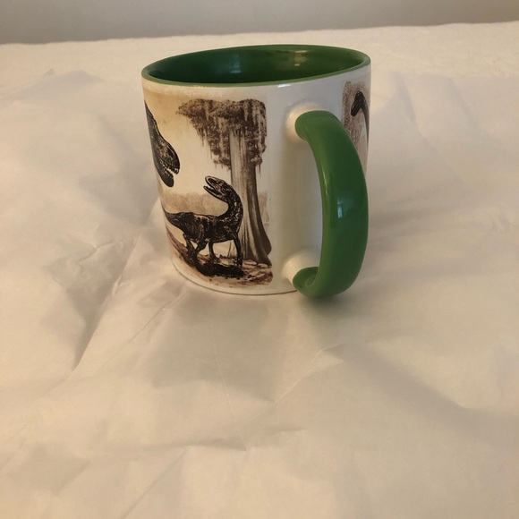 Disappearing dinosaurs mug. - Picture 10 of 16